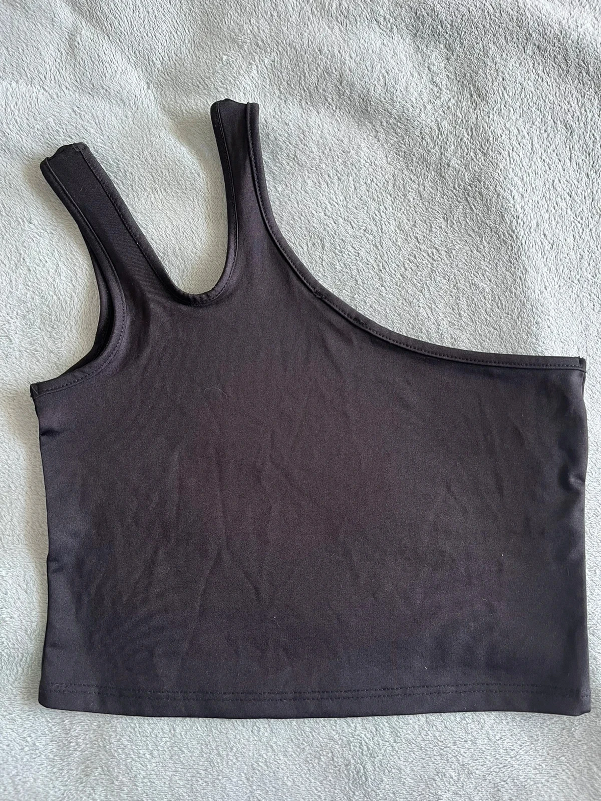 Top preto assimétrico Jennyfer, tamanho M – photo 3